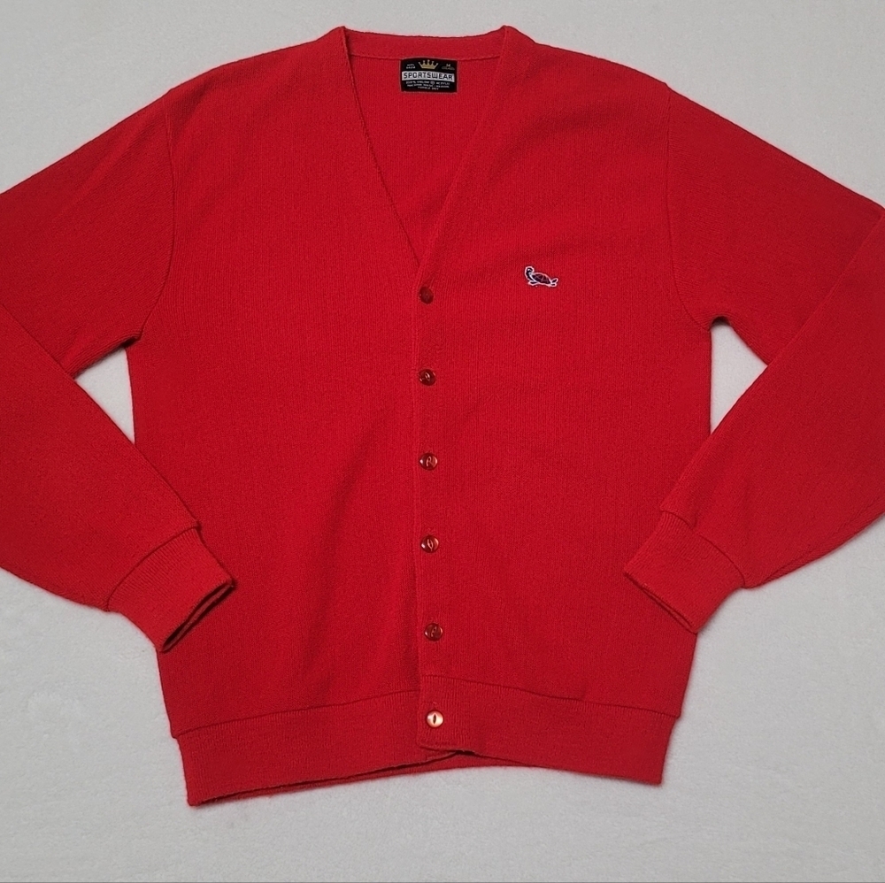 Vintage 50s Sportswear Red Orlon Knit Turtle Emblem V-neck Long Sleeve Cardigan